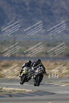 media/Oct-05-2025-CVMA (Sun) [[beeef4f201]]/Race 3-Amateur Supersport Middleweight/